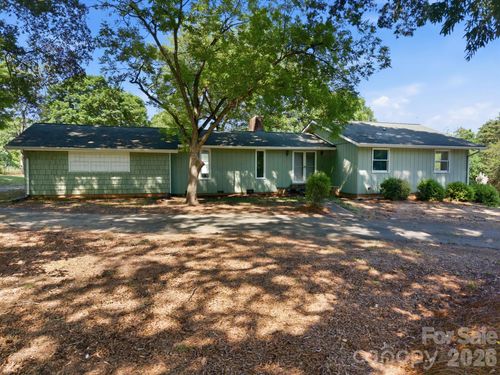 4571 Laurelwood Ct, Concord, NC, 28025-7250 | Card Image