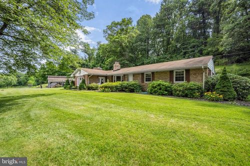 1039 Arnold Rd, WESTMINSTER, MD, 21157-7203 | Card Image