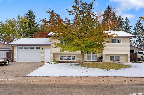 207 Mccosh Dr, Melfort, SK, S0E0B7 | Card Image