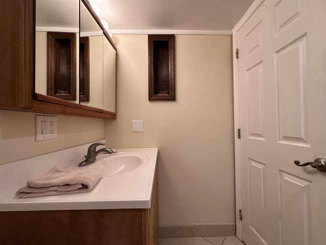 433 Saxony J, Condo with 2 bedrooms, 2 bathrooms and null parking in Delray Beach FL | Image 43