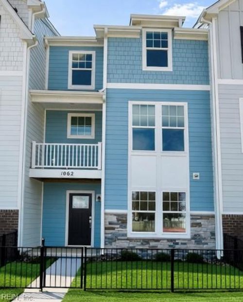 1062 Mesa Loop, Chesapeake, VA, 23320-3234 | Card Image