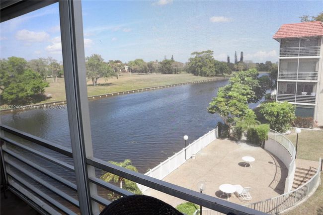 APT-301R - 3776 Inverrary Blvd, Condo with 2 bedrooms, 2 bathrooms and null parking in Lauderhill FL | Image 14