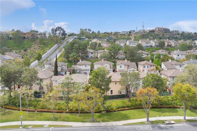 2216 Jeans Ct, House other with 3 bedrooms, 3 bathrooms and 2 parking in Signal Hill CA | Image 63
