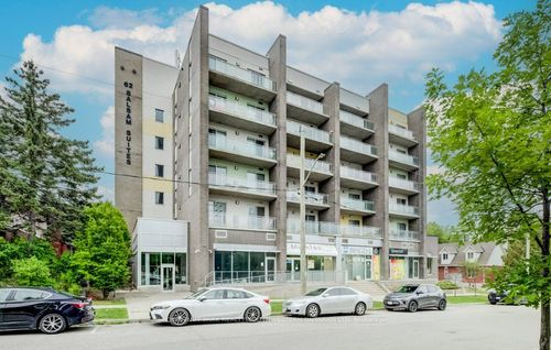 b601-62 Balsam St, Waterloo, ON, N2L3H2 | Card Image