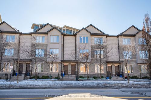 261 S Park Rd, Thornhill, ON, L3T0B6 | Card Image