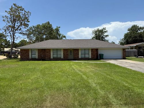 612 Esplanade Ave, Bay St. Louis, MS, 39520-2916 | Card Image