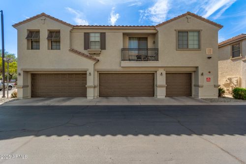 7530 S 31st Way, Phoenix, AZ, 85042-6063 | Card Image