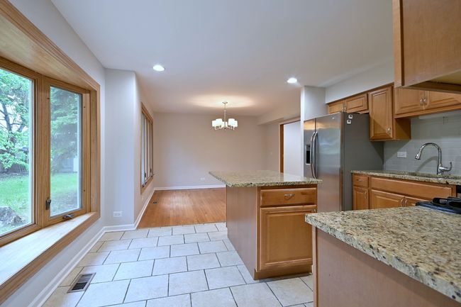 6S210 Mariwood Ct, House other with 4 bedrooms, 3 bathrooms and 2 parking in Naperville IL | Image 34