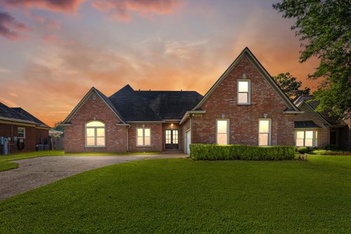 1320 River End Cv, Cordova, TN, 38016-1660 | Card Image