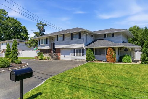 103 Wright Ave, Deer Park, NY, 11729-2807 | Card Image