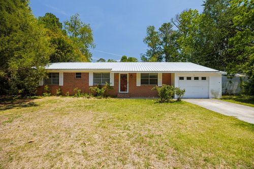203 Magnolia Dr, Adel, GA, 31620-2823 | Card Image