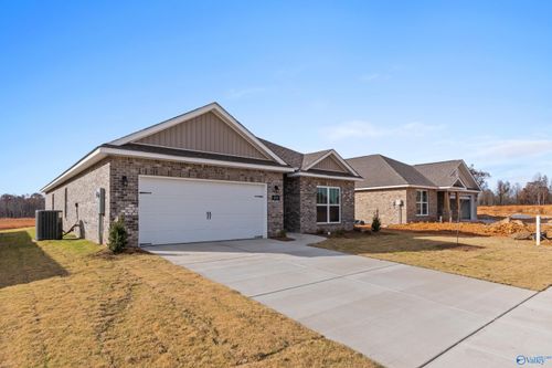 21738 Huntington Pike, Athens, AL, 35613-9101 | Card Image