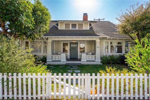 732 Poli St, Ventura, CA, 93001-2969 | Card Image