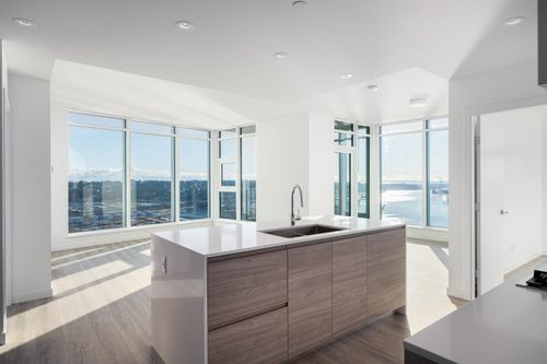 3608-680 Quayside Dr, New Westminster, BC, V3M0P2 | Card Image