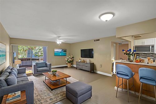 apt-r7-9459 Sw 76th St, Miami, FL, 33173-3365 | Card Image