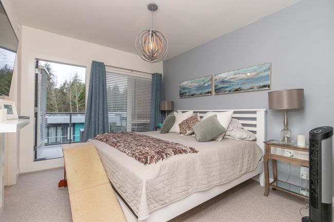 33 - 3595 Salal Drive, Townhouse with 3 bedrooms, 2 bathrooms and 4 parking in North Vancouver BC | Image 13