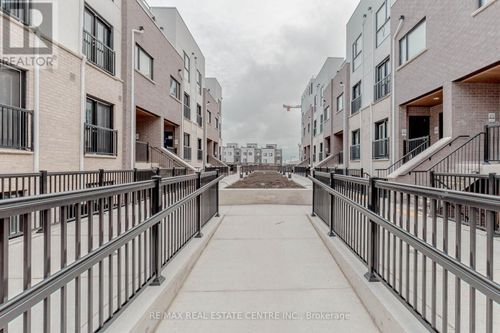 117-349 Wheat Boom Drive, Oakville (OA Rural Oakville), ON, L6H7X5 | Card Image