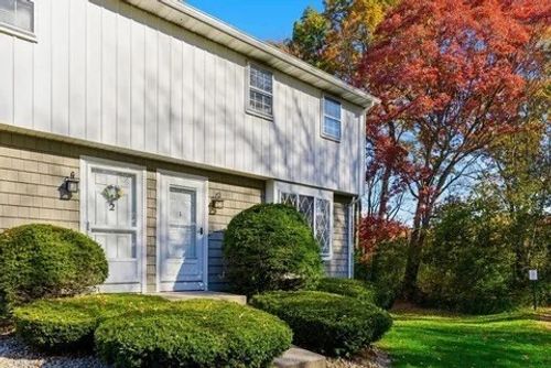 apt-1-84 Fuller St, Ludlow, MA, 01056-2310 | Card Image