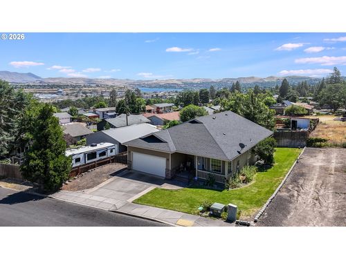 1490 Elberta St, The Dalles, OR, 97058-4600 | Card Image