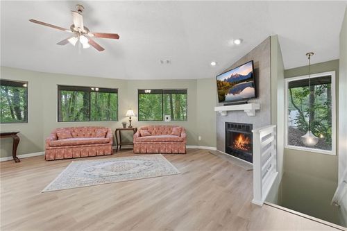 365 Kendrix Rd, Sugar Hill, GA, 30518-5629 | Card Image