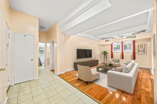 apt-104-3520 Tryon Ave, Bronx, NY, 10467-1549 | Card Image