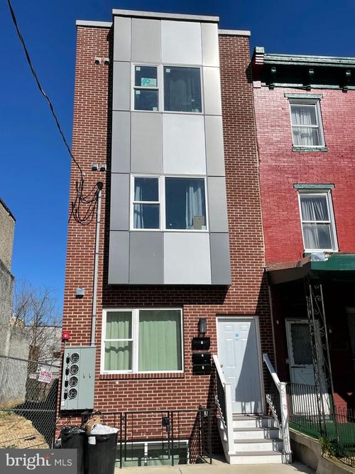 2-667 N 39th St, PHILADELPHIA, PA, 19104-6505 | Card Image