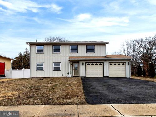 19 Nottingham Way, Eastampton, NJ, 08060 | Card Image