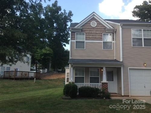 336 Doughton Ln, Charlotte, NC, 28217-2272 | Card Image