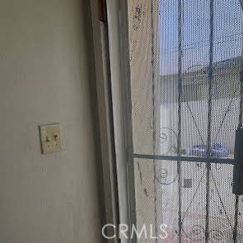 676 E 115th St, Los Angeles, CA, 90059-2323 | Card Image