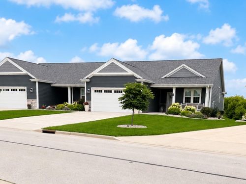 1878 Farmlane Dr, SLINGER, WI, 53086 | Card Image