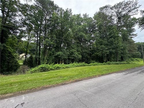 4635 Arden Dr, Buford, GA, 30518-3543 | Card Image