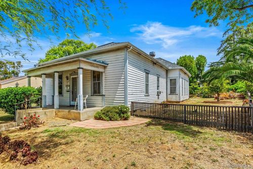 544 S Juniper Street, Escondido, CA, 92025 | Card Image