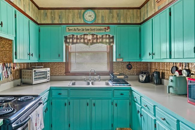 410 Sinking Creek Rd, House other with 2 bedrooms, 1 bathrooms and null parking in Petersburg TN | Image 10