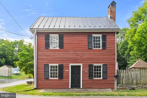 7379 Queen St, Middleway, WV, 25430-3604 | Card Image