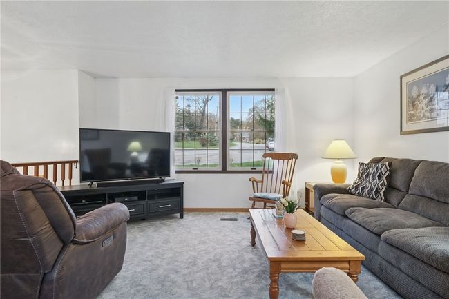 122 Clarette Rd, House other with 3 bedrooms, 2 bathrooms and 2 parking in Pittsburgh PA | Image 7