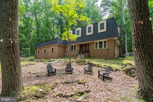 284 Whites Mill Rd, GREEN LANE, PA, 18054-2439 | Card Image