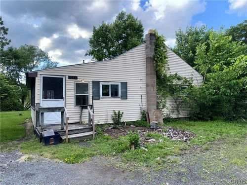 1070 Lynch Rd, Baldwinsville, NY, 13027-9719 | Card Image