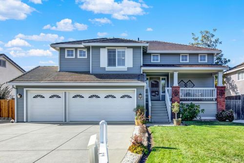 1084 Creekside Dr, Vacaville, CA, 95687-7605 | Card Image