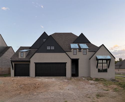1502 Cedarwood Dr, Claremore, OK, 74017-2086 | Card Image