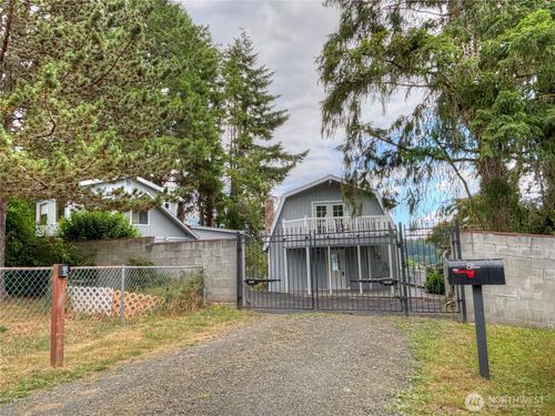 81 E Panorama Way, Grapeview, WA, 98546-9615 | Card Image