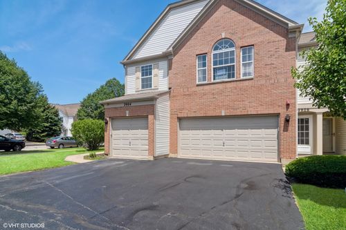 2906-2906 Stonewater Dr, Naperville, IL, 60564-4693 | Card Image