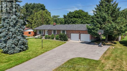 15322 Medway Rd, Arva, ON, N0M1C0 | Card Image