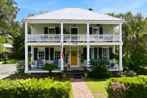 128 4th St, Apalachicola, FL, 32320 | Card Image