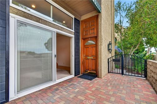 1024 Palo Verde Ave, Long Beach, CA, 90815-4663 | Card Image