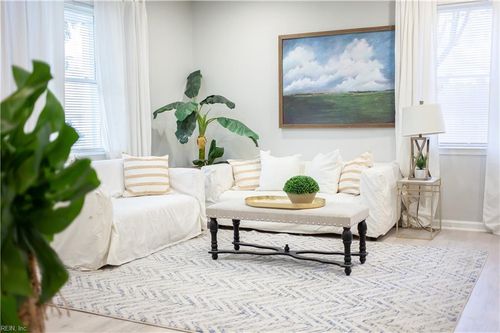 5007 81st St, Hampton, VA, 23605-3404 | Card Image