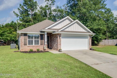 14001 Fox Hill Dr, Gulfport, MS, 39503-5396 | Card Image