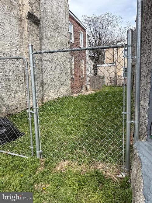 1007 N 43rd Street, Philadelphia, PA, 19104 | Card Image