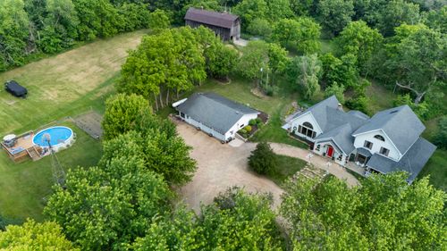 18361 Old County Road P, MUSCODA, WI, 53573-9437 | Card Image