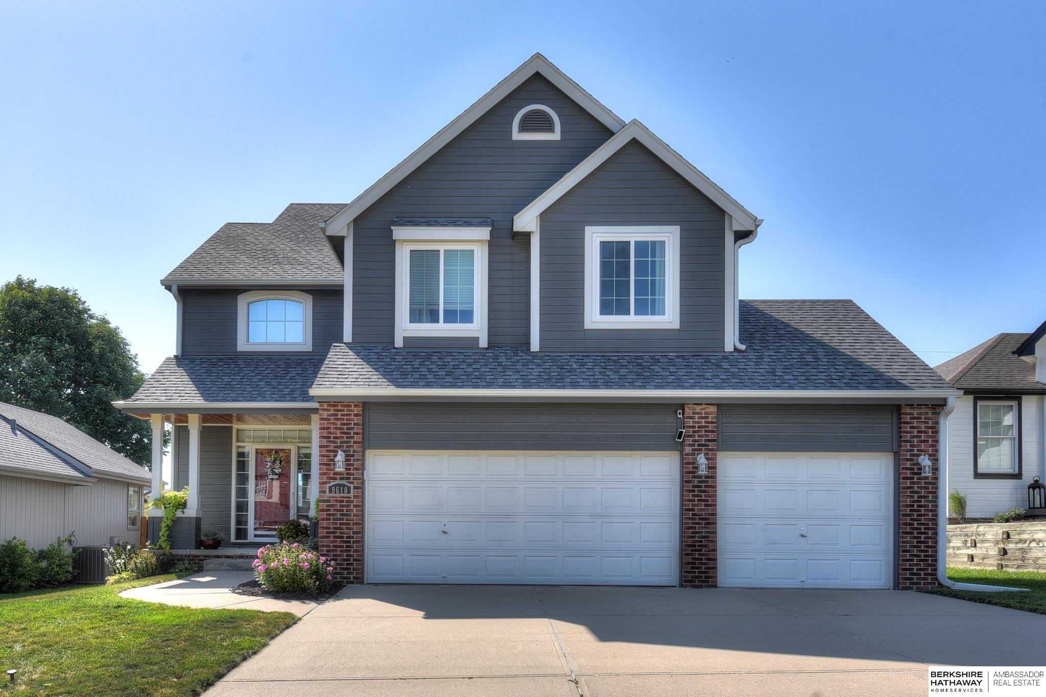 28th Ave, Bellevue, NE 68147