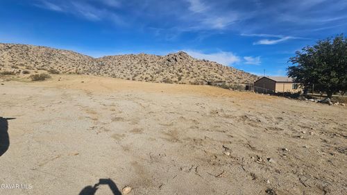 000 Queensglen Ave, Palmdale, CA, 93591 | Card Image